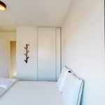 Rent a room of 82 m² in Lille