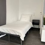 Miete 2 Schlafzimmer wohnung von 75 m² in Köln