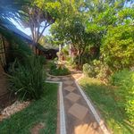 Rent 5 bedroom apartment in Pretoria