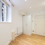Rent 3 bedroom apartment of 76 m² in London