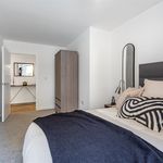 Rent 2 bedroom flat in Hayes
