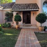Rent 5 bedroom house of 550 m² in Málaga