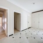 Rent 3 bedroom house of 213 m² in Ixelles