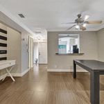 Rent 2 bedroom apartment of 1187 m² in Davie