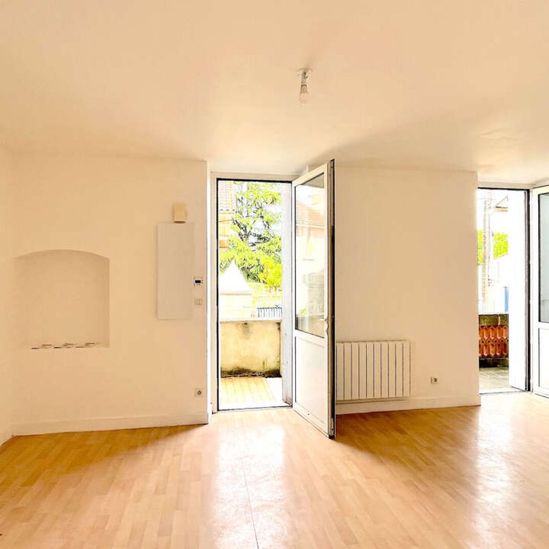 Location appartement 1 pièce 36 m² Cavignac (33620)