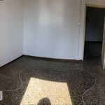 Affitto 1 camera appartamento di 98 m² in Reggio nell'Emilia