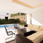 Alquilo 4 dormitorio casa de 499 m² en Málaga