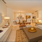 Rent 3 bedroom apartment of 187 m² in Marbella