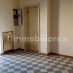 Affitto 4 camera appartamento di 193 m² in Biella