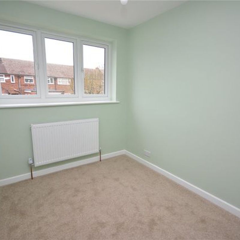Semi-detached house to rent in Whitethorn Gardens, Chelmsford CM2 Great Baddow