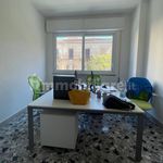 Affitto 5 camera appartamento di 200 m² in Palermo