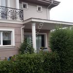 Rent 5 bedroom house of 250 m² in Sakarya