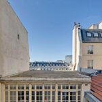 Rent 1 bedroom apartment of 31 m² in Paris