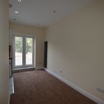 Rent 2 bedroom apartment in Sunbury-on-Thames