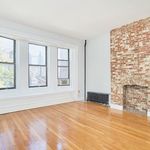 Rent 3 bedroom apartment of 92 m² in New York