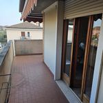 Affitto 3 camera appartamento di 135 m² in Verona