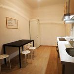 Rent a room of 103 m² in Barcelona