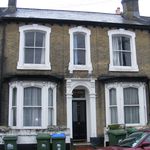 Rent 8 bedroom house in Southampton