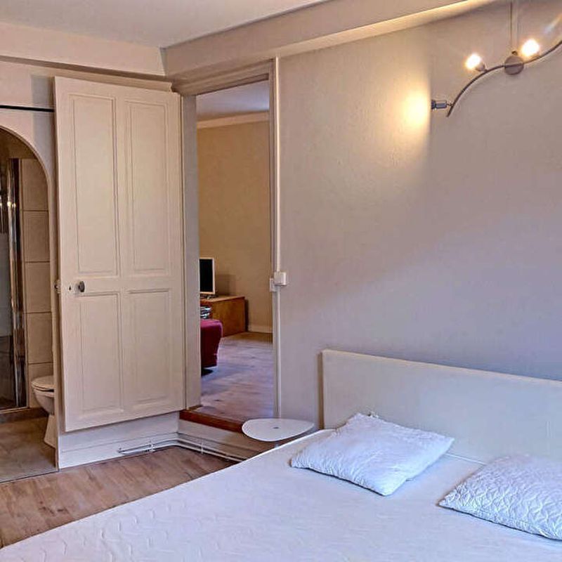 Location appartement 2 pièces 35 m² Avignon (84000)