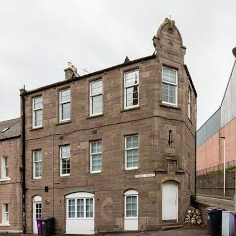 Flat to rent on The Vennel Forfar,  DD8