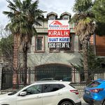Rent 7 bedroom house of 600 m² in Koşuyolu