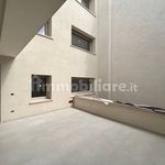 Affitto 4 camera appartamento di 172 m² in Brescia