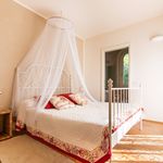 Rent 6 bedroom house of 300 m² in Pietrasanta