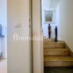 Rent 5 bedroom house of 240 m² in Seravezza