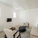 Rent a room of 141 m² in paris