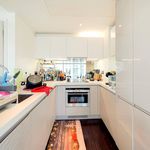 Rent 2 bedroom apartment of 77 m² in London
