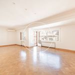 Rent 4 bedroom apartment of 258 m² in Madrid