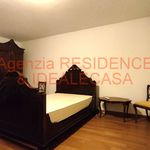 Rent 2 bedroom apartment of 100 m² in Padua