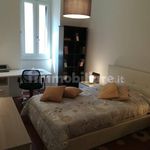 Affitto 4 camera appartamento di 160 m² in Perugia
