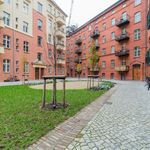 Rent 4 bedroom apartment of 47 m² in Berlin