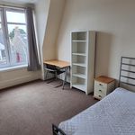 Rent 4 bedroom flat in Aberdeen