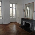 Appartement de 105 m² avec 3 chambre(s) en location à Lyon