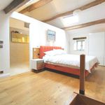 Rent 5 bedroom house in Glossop