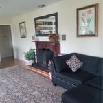 Rent 4 bedroom apartment of 240 m² in Huntington Beach