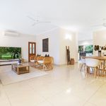 Rent 4 bedroom house of 240 m² in Darwin