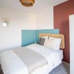 Rent 5 bedroom apartment in Villeurbanne