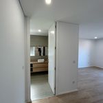 Rent 3 bedroom apartment of 167 m² in Veiga