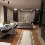 Rent 7 bedroom house of 550 m² in Antalya