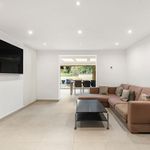 Rent 5 bedroom house of 262 m² in London