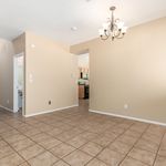 Rent 4 bedroom apartment of 182 m² in Phoenix