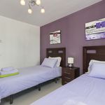 Rent 5 bedroom house of 165 m² in Marbella