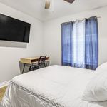 Rent 4 bedroom apartment in Jacksonville