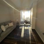 Rent 2 bedroom apartment of 969 m² in Chicago