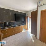 Affitto 4 camera appartamento di 135 m² in Bari