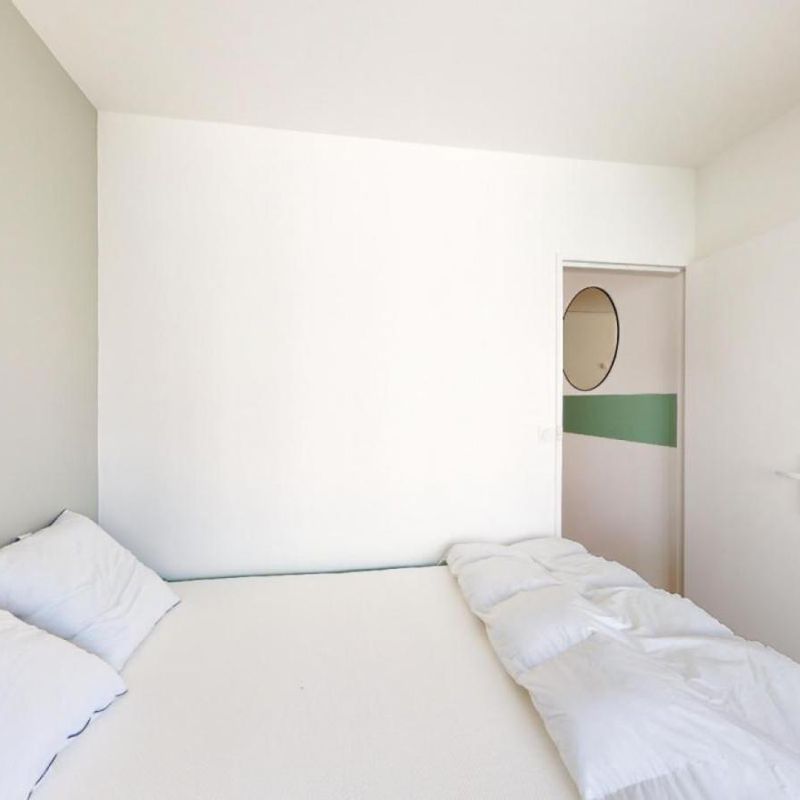Snug double bedroom very close to Bordeaux University (Campus Carreire) Pessac