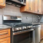 Rent 2 bedroom apartment of 950 m² in Bronxville